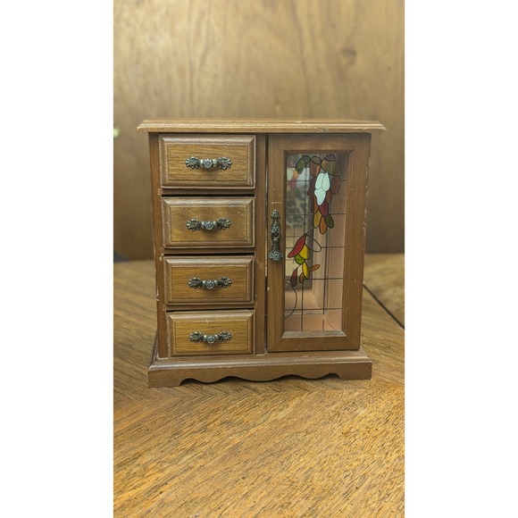 MELE jewelry box vintage